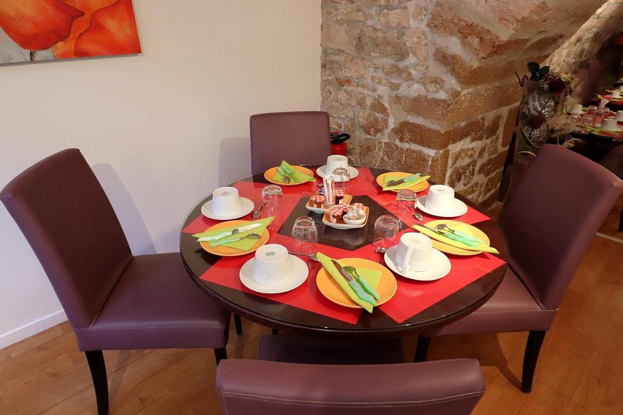 Hotel Le Pavillon Saint-Martin Souillac Esterno foto