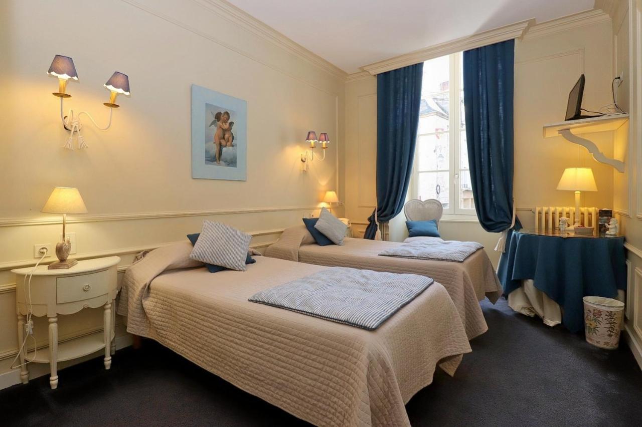 Hotel Le Pavillon Saint-Martin Souillac Esterno foto