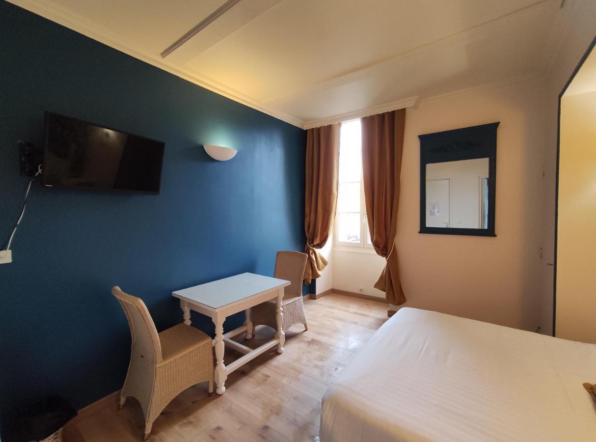 Hotel Le Pavillon Saint-Martin Souillac Esterno foto