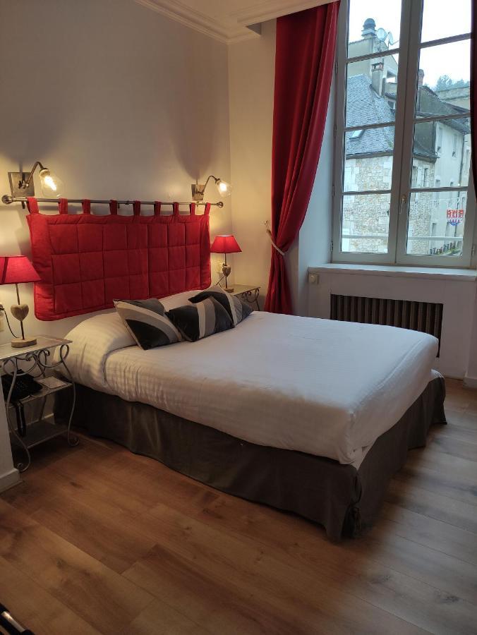Hotel Le Pavillon Saint-Martin Souillac Esterno foto