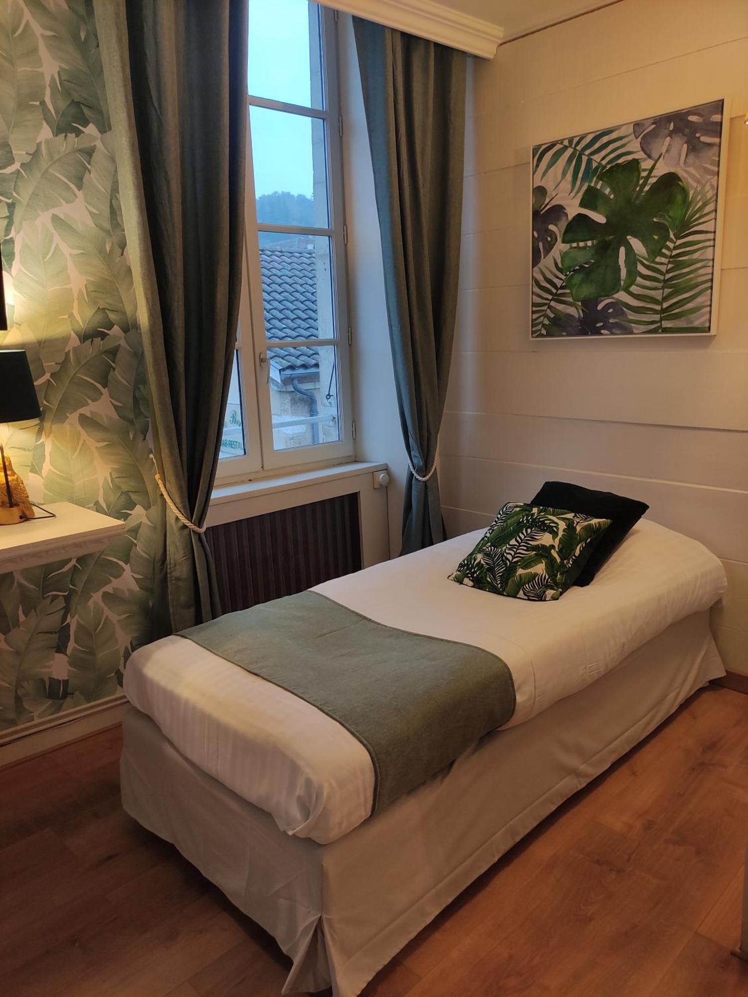 Hotel Le Pavillon Saint-Martin Souillac Esterno foto