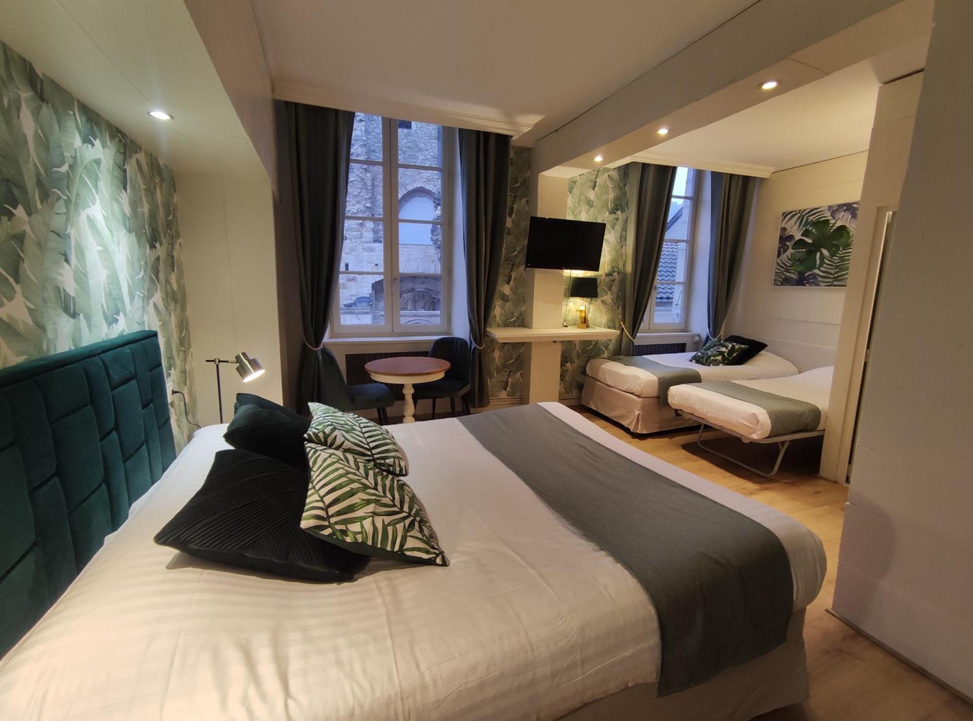 Hotel Le Pavillon Saint-Martin Souillac Esterno foto